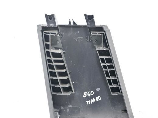 Накладка середньої стійки нижня права VOLVO S60 Y20 2013-2018 (39815327) 31307481, 31307481, B