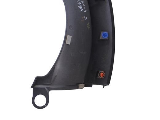Накладка крышки багажника верхняя левая внешняя TOYOTA RAV4 CA30W 2005-2010 (76804-42010-J0) 76804-42010, 76804-42010, B