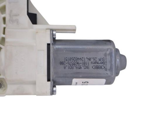 Моторчик склопідйомника передній лівий SKODA SUPERB 3T 2008&ndash;2013 8K0959801A, 8K0959801A, A