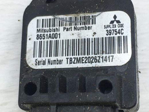 Датчик удару MITSUBISHI OUTLANDER XL 2006-2012 (з фішкою, №TBZME2026Z1417) 8651A001, 8651A001, A