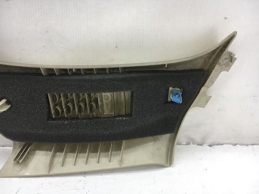 Накладка задньої стійки верхня ліва внутрішня VOLVO XC60 2008-2013 30721149, 30721149, A