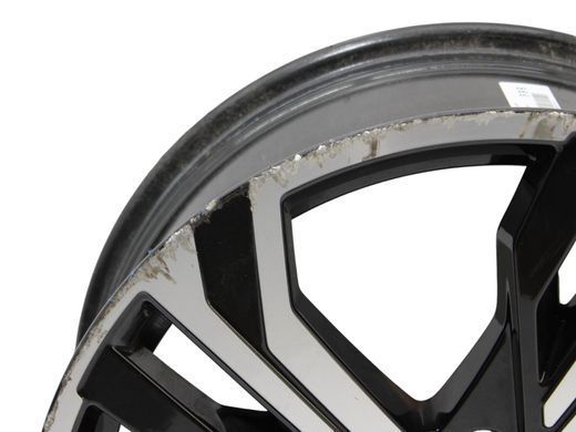 Диск R19 5* VOLVO S60 SPA 2019-2024 (8Jх19H2 PCD5x108 ET42 Dia60,1) 32358914, 32358914, B