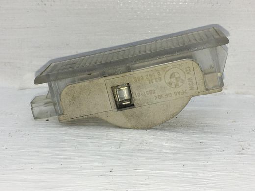 Лампа подсветки салона передняя левая правая BMW 320 E90 2005-2008 63316972605, 63316972605, A
