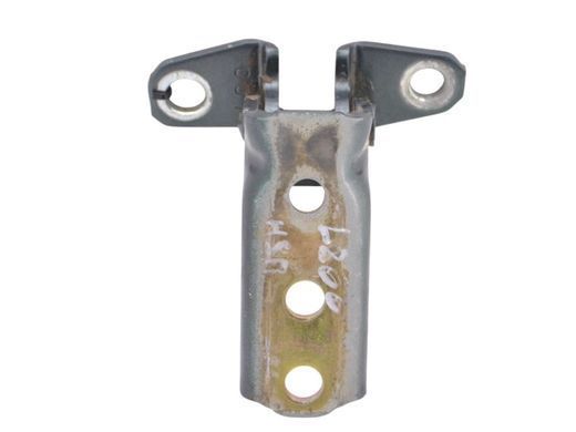 Петля двери нижняя задняя правая MITSUBISHI L200 KAOT 2006-2011 5702A033, 5702A033, A