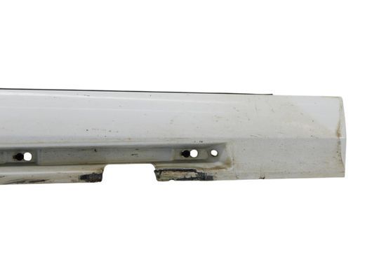 Накладка порога правая VOLVO V60 Y20 2013-2018 (39811950, дефект) 32270137, 32270137, B