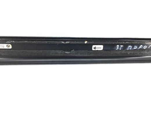 Накладка порога передня права внутрішня SKODA SUPERB 3T 2008&ndash;2013 3T0853492 9B9, 3T0853492 9B9, B