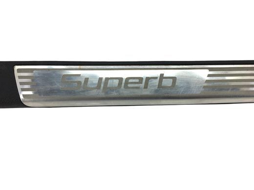Накладка порога передня права внутрішня SKODA SUPERB 3T 2008&ndash;2013 3T0853492 9B9, 3T0853492 9B9, B