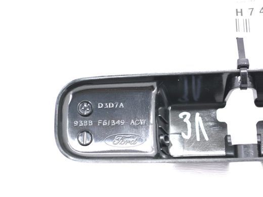 Накладка петли сиденья задняя левая JAGUAR XF X250 2008-2011 (замка сидіння, 93BBF61349ACW) C2S49758, C2S49758, A