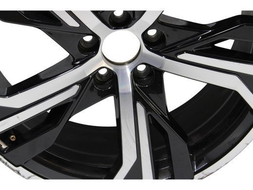 Диск R19 5* VOLVO S60 SPA 2019-2024 (8Jх19H2 PCD5x108 ET42 Dia60,1) 32358914, 32358914, B
