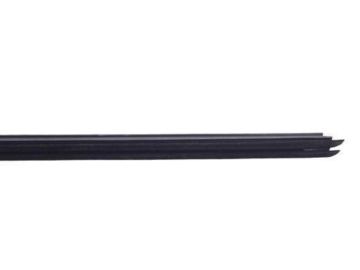 Уплотнитель боковых стекол нижний передний левый внутренний TOYOTA AVENSIS T27 2012-2015 68172-05070, 68172-05070, A