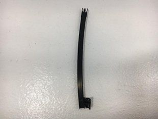 Направляюча скла двері передня права NISSAN NAVARA D40 2005-2010 80216EA000, 80216EA000, A