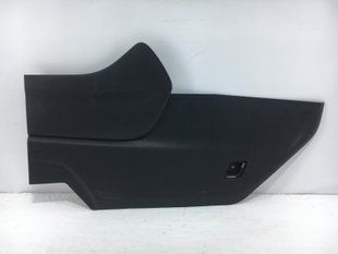 Накладка центральной консоли передняя правая GMC ACADIA 2016-2019 84250894, 84250894, B