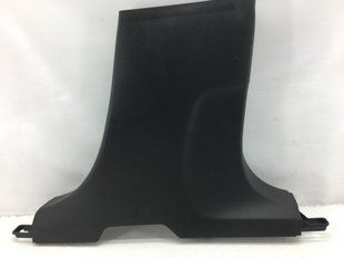 Накладка средней стойки нижняя правая VOLVO XC40 2017- 31457497, 31457497, A