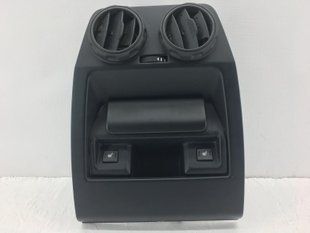 Накладка центральної консолі задня LAND ROVER RANGE ROVER SPORT L320 2005-2009 (з JBD500062PVJ-дефлекторами, YUF500120PVJ-кнопка підігріву задніх сидінь, XVO500020-модульAUX) FJV500242PVJ, FJV500242PVJ, A