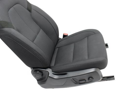Сиденье переднее правое POLESTAR 2 2020- (електричне, без Airbag, з підголівником) 32206675, 32206675, A