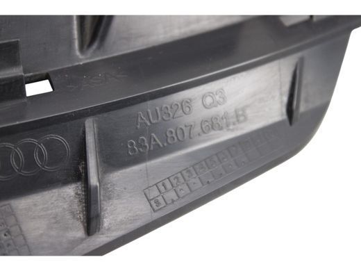 Решітка бампера передня ліва AUDI Q3 F3 2018-2025 83A807681B, 83A807681B, B