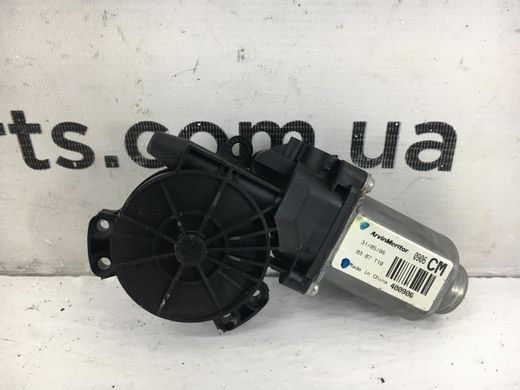 Моторчик склопідйомника передній правий HYUNDAI SANTA FE CM 2010-2012 82460-2B010, 82460-2B010, A