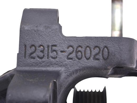 Кронштейн опоры двигателя правый TOYOTA RAV4 CA30W 2005-2010 12315-26020, 12315-26020, A