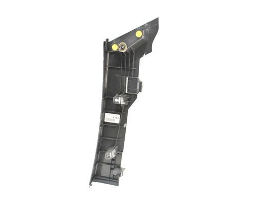 Накладка задней стойки нижняя левая VOLVO V50 P12 2010-2012 (39891711) 8663548, 8663548, B
