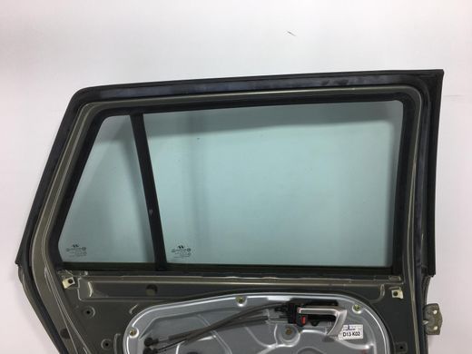 Двері задні ліві HYUNDAI SANTA FE CM 2006-2009 (в зборі) 770032B020, 770032B020, B
