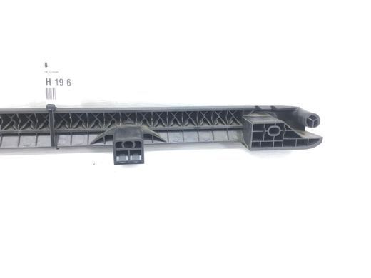 Фіксатор полки багажника лівий SKODA YETI 2009-2013 5L08678959B9, 5L08678959B9, B