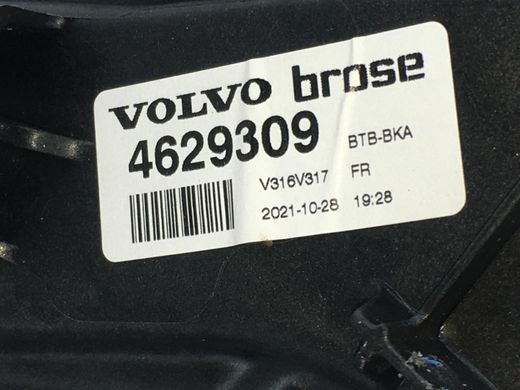 Склопідйомник передній правий VOLVO XC40 2017- (з моторчиком №31349757 і блоком управління №31674757) 30747092, 30747092, A