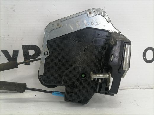Замок дверей задній лівий TOYOTA AVENSIS T27 2009-2011 6906002230, 6906002230, A