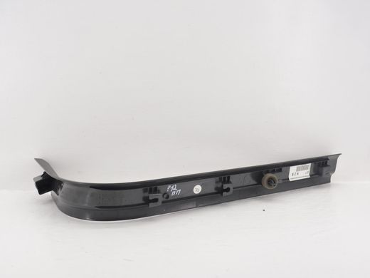 Накладка порога передняя правая внутренняя VOLVO V50 P12 2010-2012 8641785, 8641785, B