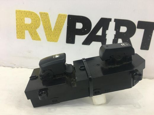 Кнопка включення мотора склопідіймача передня права HYUNDAI SANTA FE CM 2006-2009 935752B000WK, 935752B000WK, A
