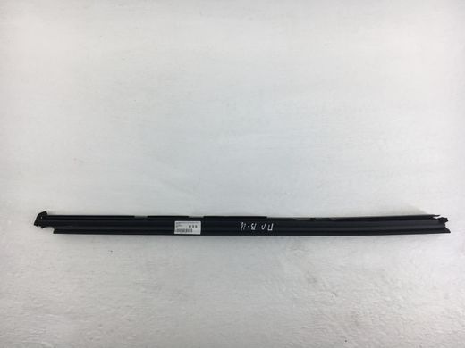 Уплотнитель боковых стекол нижний передний левый внутренний SUBARU OUTBACK B16 2019- 61282AN010, 61282AN010, A