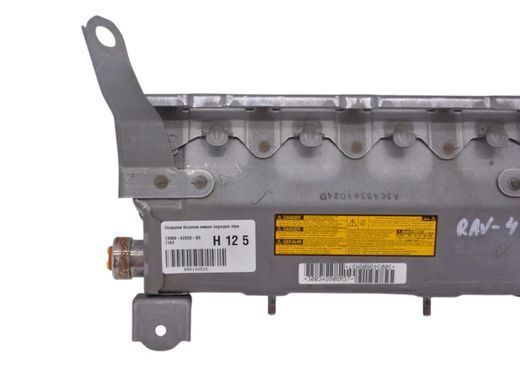 Подушка безопасности нижняя передняя левая TOYOTA RAV4 CA30W 2005-2010 (колін водія) 73900-42020-B0, 73900-42020-B0, A