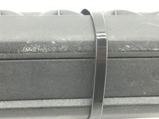Фіксатор полки багажника правий SKODA YETI 2009-2013 5L08678969B9, 5L08678969B9, B