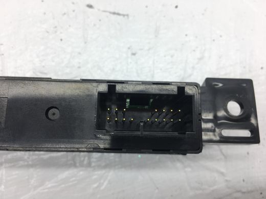 Кнопка аварійки LAND ROVER RANGE ROVER SPORT L320 2005-2009 YUL501380, YUL501380, A