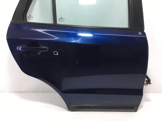 Дверь задняя правые HYUNDAI SANTA FE CM 2006-2009 (в зборі) 77004-2B030, 77004-2B030, B