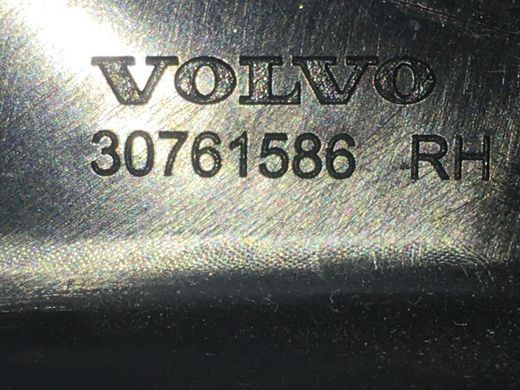 Накладка зеркала передняя правая внутренняя VOLVO XC60 2008-2013 (30781066) 30761586, 30761586, A