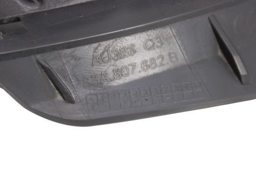 Решітка бампера передня права AUDI Q3 F3 2018-2025 83A807682B, 83A807682B, B
