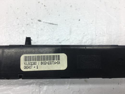 Кнопка аварійки LAND ROVER RANGE ROVER SPORT L320 2005-2009 YUL501380, YUL501380, A