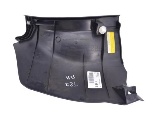 Накладка стійки лобового скла нижня права внутрішня TOYOTA AVENSIS T27 2012-2015 62111-05060, 62111-05060, A
