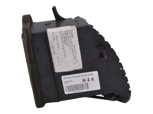 Дефлектор воздушный передний правый NISSAN PATHFINDER R51 2005-2014 68750EB301, 68750EB301, A