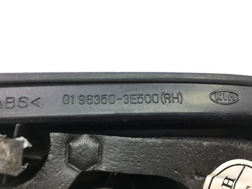 Динамік правий KIA SORENTO BL 2006-2009 (з накладкою) 963503E500, 963503E500, A