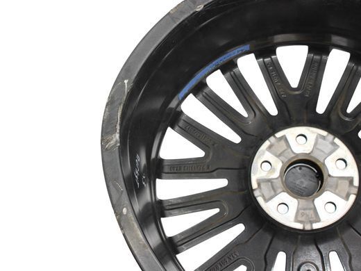 Диск R19 5* AUDI Q3 F3 2018-2025 (7Jх17H2 PCD5x112 ET43 d57,1, дефект) 83A601025L, 83A601025L, B