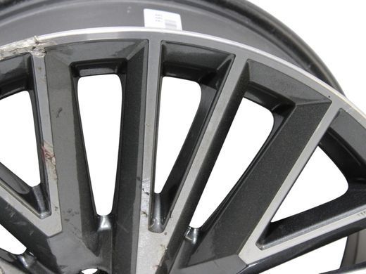 Диск R19 5* AUDI Q3 F3 2018-2025 (7Jх17H2 PCD5x112 ET43 d57,1, дефект) 83A601025L, 83A601025L, B