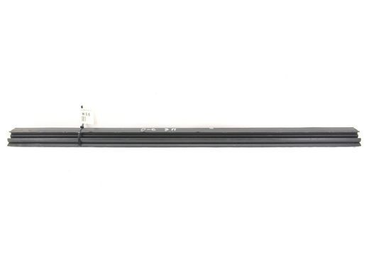 Уплотнитель боковых стекол нижний задний правый внутренний CITROEN C-CROSSER 2007-2013 9309T6, 9309T6, A
