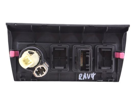 Накладка центральной консоли TOYOTA RAV4 CA30W 2005-2010 (в зборі з 85500-28080, 84751-42040, 55539-52060) 55449-42010, 55449-42010, A