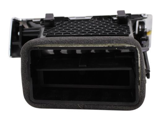 Дефлектор повітряний передній правий LAND ROVER DISCOVERY SPORT L550 2019- (LK72018B08AD) LR137650, LR137650, A