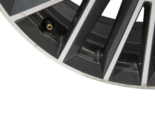 Диск R19 5* AUDI Q3 F3 2018-2025 (7Jх17H2 PCD5x112 ET43 d57,1) 83A601025L, 83A601025L, A
