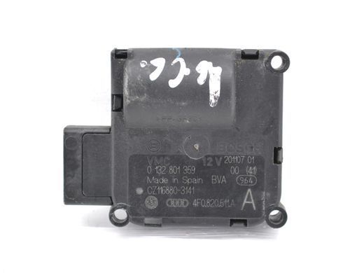Привід заслінки пічки AUDI A6 C6 2004-2011 (0132801359, дефект) 4F0820511A, 4F0820511A, B