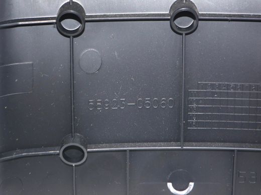 Накладка центральної консолі задня TOYOTA AVENSIS T27 2012-2015 58923-05060, 58923-05060, A