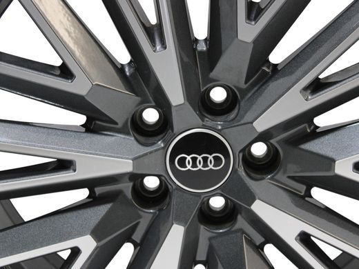 Диск R19 5* AUDI Q3 F3 2018-2025 (7Jх17H2 PCD5x112 ET43 d57,1) 83A601025L, 83A601025L, A