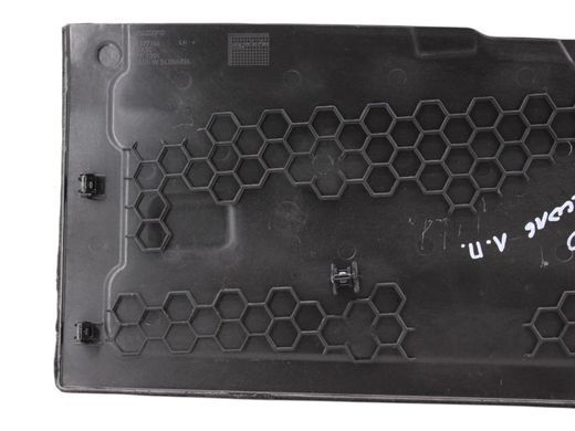 Накладка центральной консоли передняя левая VOLVO XC90 2015-2019 (39827390) 31377164, 31377164, A